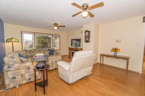 750 Eggerding Dr, Addison, IL 60101 photo 11