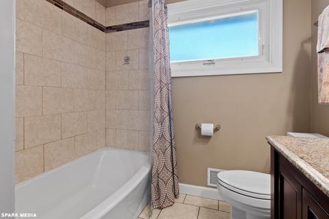 11 E Sunset Rd, Mount Prospect, IL 60056 photo 23