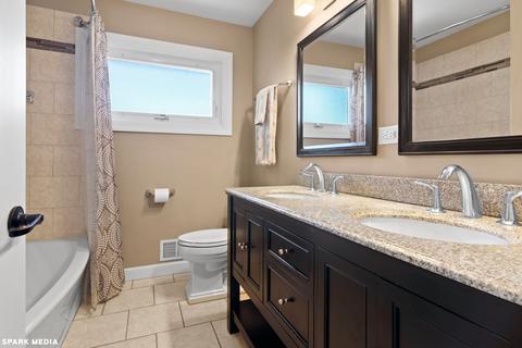 11 E Sunset Rd, Mount Prospect, IL 60056 photo 22