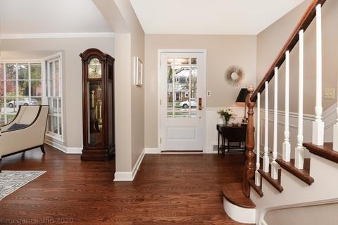 920 Golfview Rd, Glenview, IL 60025 photo 4