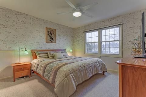 1357 E Thacker St, Schaumburg, IL 60173 photo 22