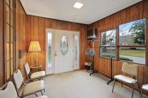 602 E Madison St, Chrisman, IL 61924 photo 3