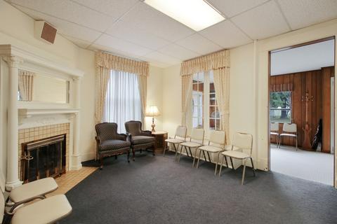 602 E Madison St, Chrisman, IL 61924 photo 8