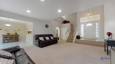 1516 Diamond Dr, Hoffman Estates, IL 60192 photo 3
