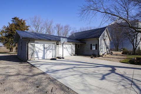 23715 Fleming St, Downs, IL 61736 photo 57