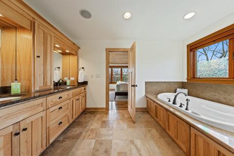 743 67th Pl, Willowbrook, IL 60527 photo 18
