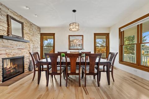 743 67th Pl, Willowbrook, IL 60527 photo 4