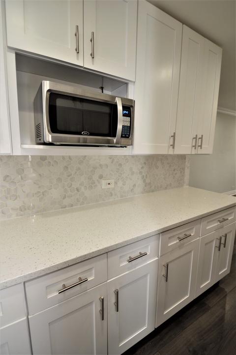 6420 Pershing Rd, Berwyn, IL 60402 photo 11