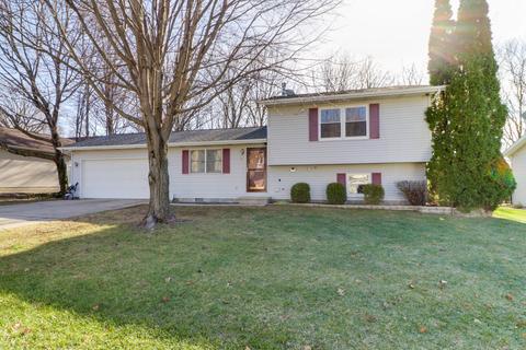 2622 Persimmon Pl, Bloomington, IL 61701 photo 2