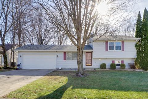 2622 Persimmon Pl, Bloomington, IL 61701 photo 1