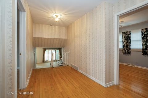 2024 Webster Ln, Des Plaines, IL 60018 photo 10