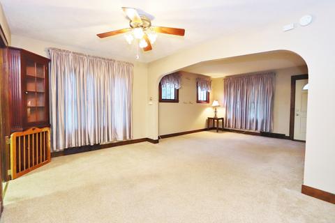 150 E 1st St, Coal City, IL 60416 photo 7