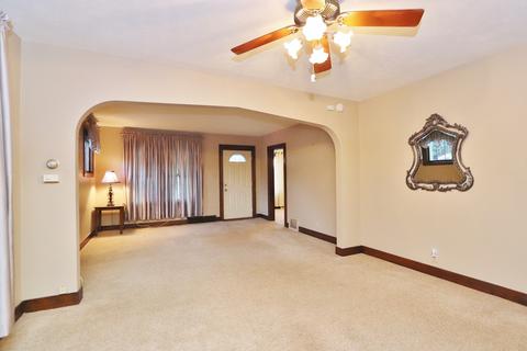 150 E 1st St, Coal City, IL 60416 photo 6