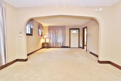 150 E 1st St, Coal City, IL 60416 photo 5