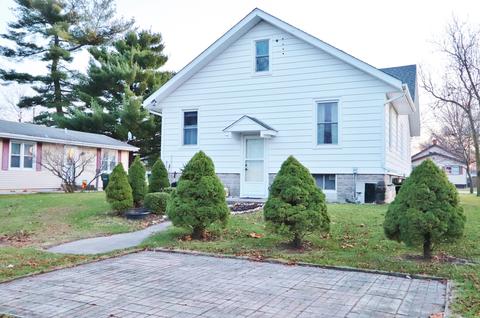 150 E 1st St, Coal City, IL 60416 photo 3