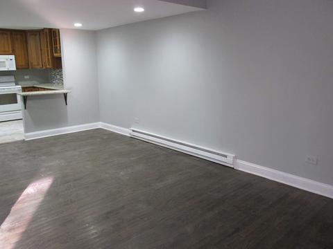 2170 Hebron Ave, Zion, IL 60099 photo 4