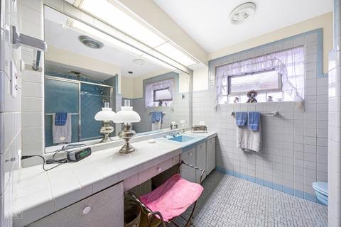 765 Morris Ave, Hillside, IL 60162 photo 14