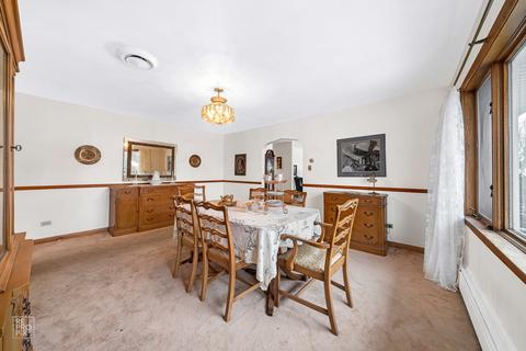765 Morris Ave, Hillside, IL 60162 photo 7