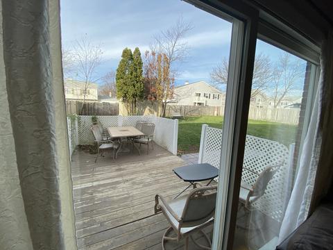 154 S Hale Ave, Bartlett, IL 60103 photo 11