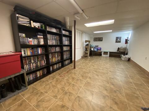 154 S Hale Ave, Bartlett, IL 60103 photo 25