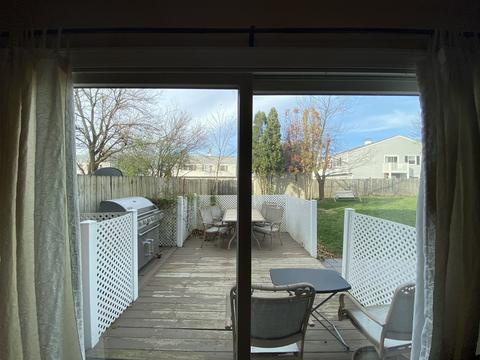 154 S Hale Ave, Bartlett, IL 60103 photo 10