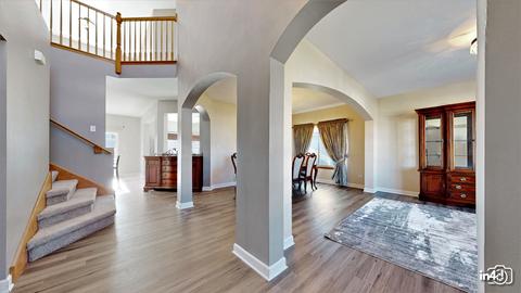 7510 Red Oak Dr, Plainfield, IL 60586 photo 2