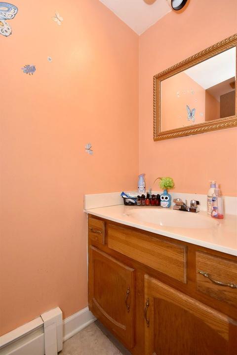 225 Gregory St #9, Aurora, IL 60504 photo 11