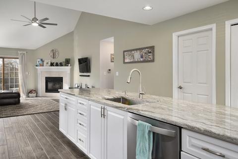 15942 Fairfield Dr, Plainfield, IL 60586 photo 8