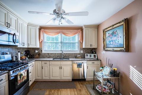 4107 Ruby St, Schiller Park, IL 60176 photo 6