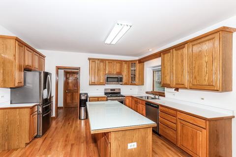 3530 Lakeview Dr, Algonquin, IL 60102 photo 9