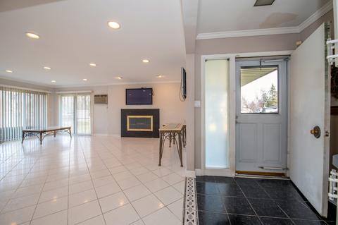 1417 N River Rd, Mchenry, IL 60051 photo 6