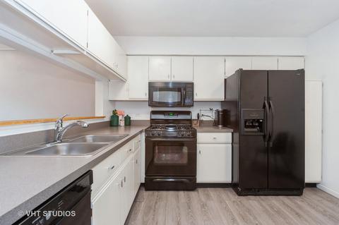 954 Ridgefield Ln, Wheeling, IL 60090 photo 7