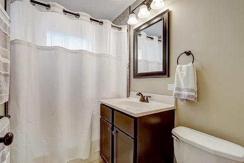 1614 E Illinois St, Wheaton, IL 60187 photo 14