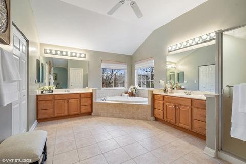 223 Bridle Path Ct, Fox River Grove, IL 60021 photo 12