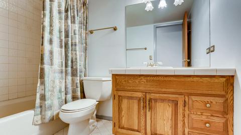 1575 Edgefield Ln, Hoffman Estates, IL 60169 photo 19