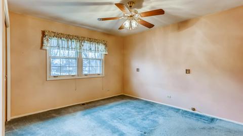 1575 Edgefield Ln, Hoffman Estates, IL 60169 photo 14