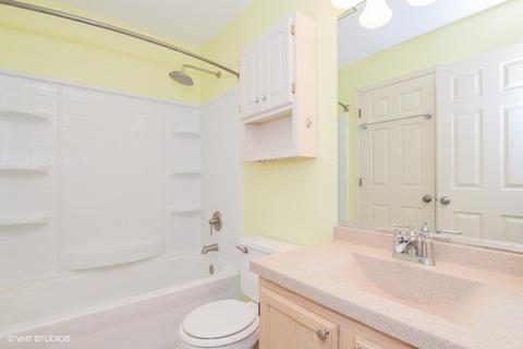 1864 Independence Ct, Gurnee, IL 60031 photo 12