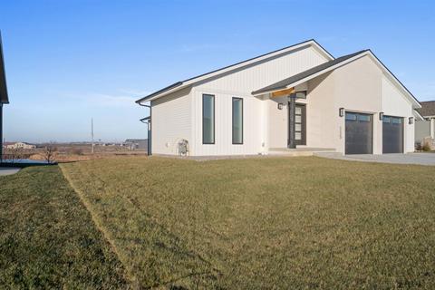 1125 Travertine Rd, Normal, IL 61761 photo 3