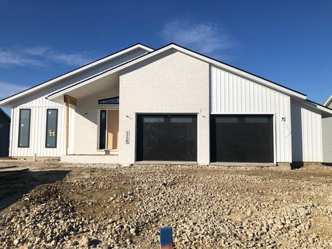 1125 Travertine Rd, Normal, IL 61761 photo 1