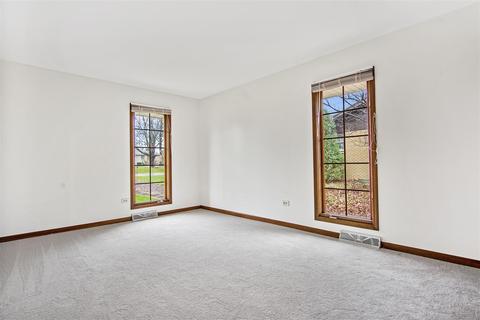 1396 Tyler Ln, Elgin, IL 60123 photo 28