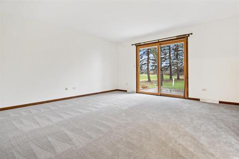 1396 Tyler Ln, Elgin, IL 60123 photo 24