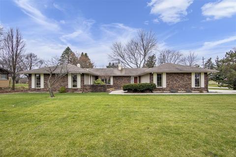 1396 Tyler Ln, Elgin, IL 60123 photo 3