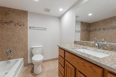4506 Kings Walk Dr #1D, Rolling Meadows, IL 60008 photo 9