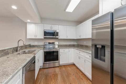4506 Kings Walk Dr #1D, Rolling Meadows, IL 60008 photo 4