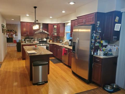 1761 E Cree Ln, Mount Prospect, IL 60056 photo 2