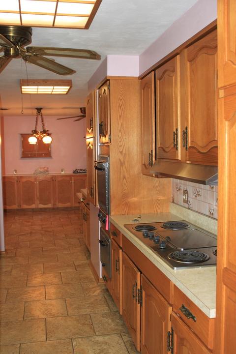 301 E 2nd St, Tampico, IL 61283 photo 4