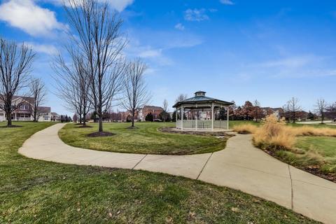 261 Comstock Dr, Elgin, IL 60124 photo 41