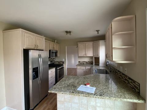 43 Pheasant Rd, Matteson, IL 60443 photo 2