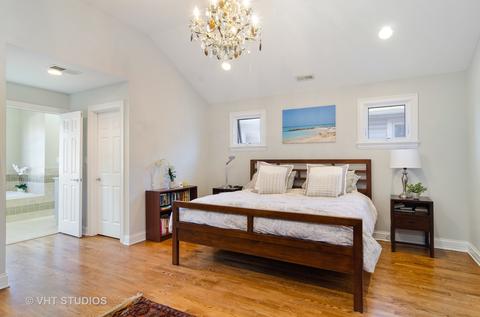 1908 W Barry Ave, Chicago, IL 60657 photo 13