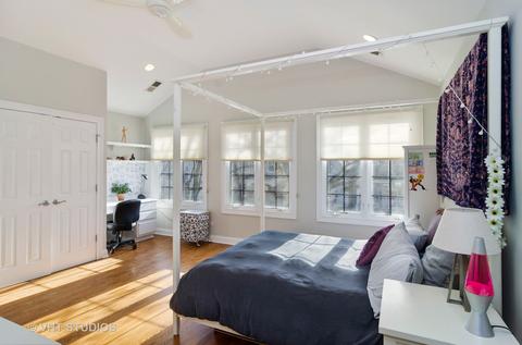 1908 W Barry Ave, Chicago, IL 60657 photo 19
